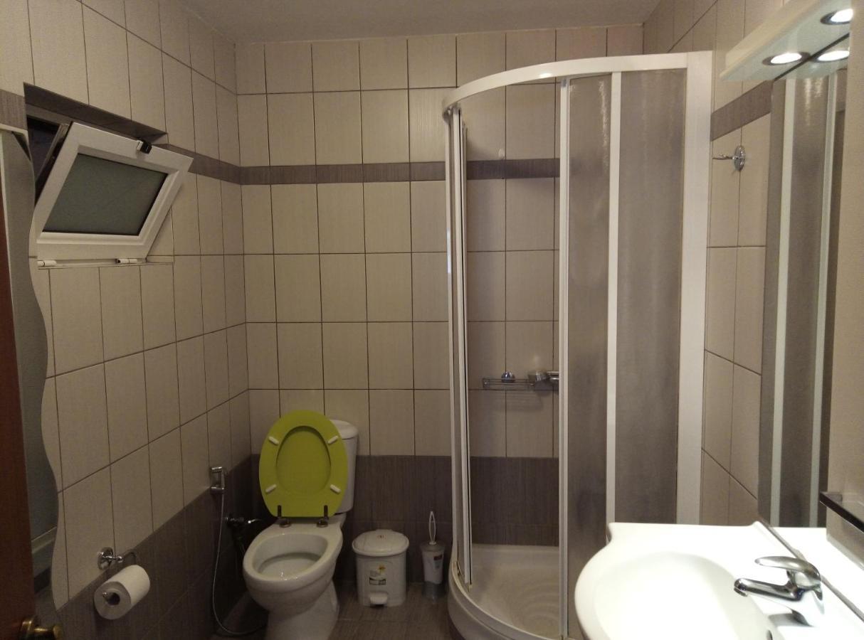S.D Apartment 2 Lávrion Buitenkant foto